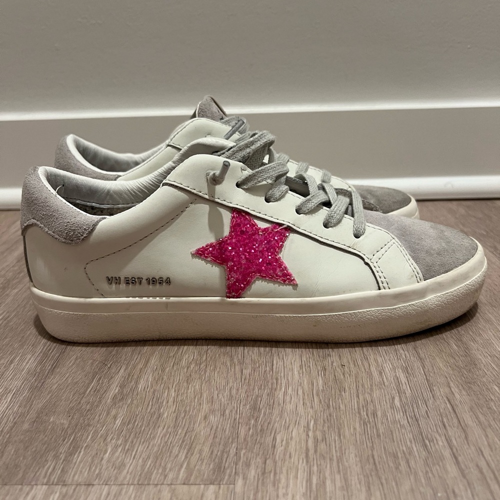 Vintage Havana star sneakers